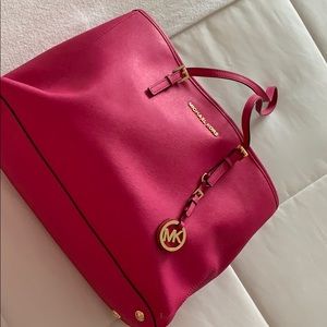 Michael Kors tote